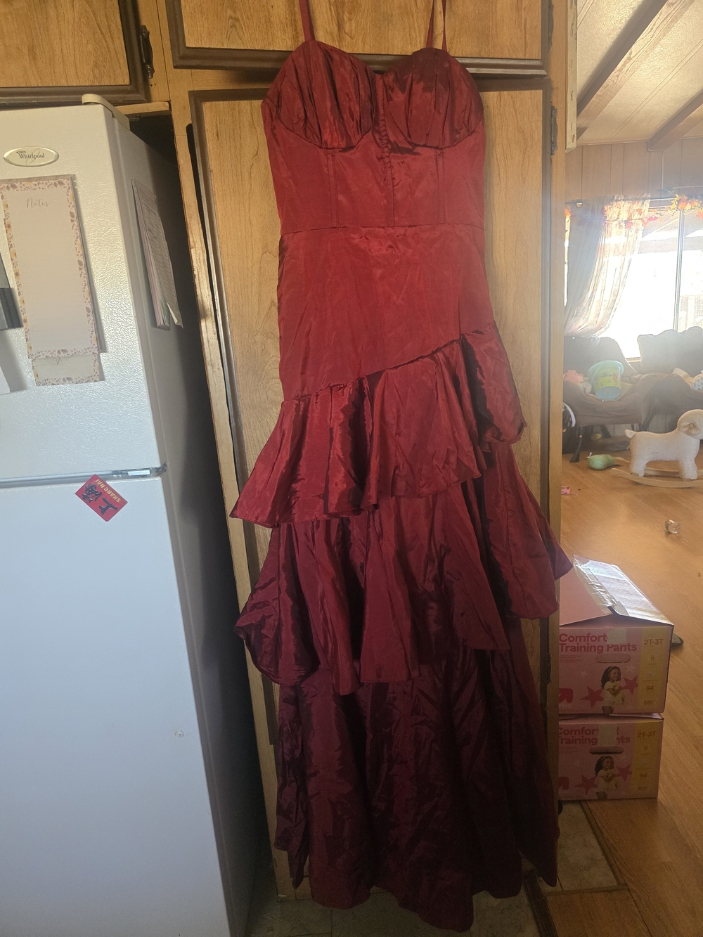 Elegant Burgundy Tiered Evening Dress